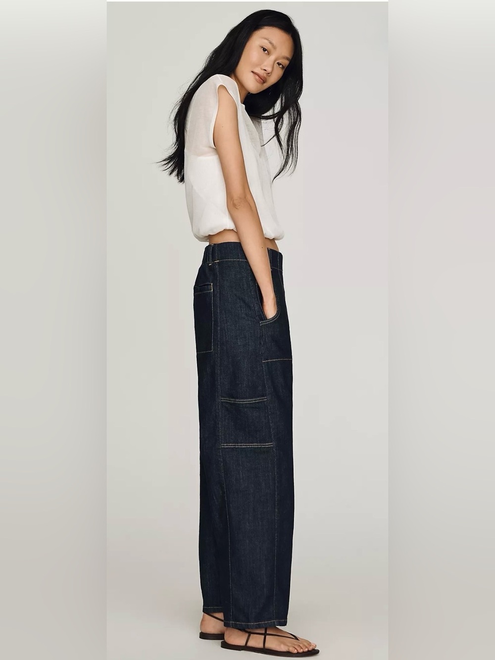 NWT Anthropologie Maeve Dark Wash Painters Mid-Rise Tapered Jeans Small - Picture 3 of 10